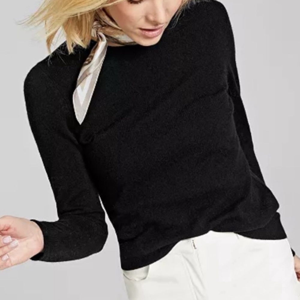Charter Club Luxury Knit Cashmere Crewneck Sweater, Black sz. L